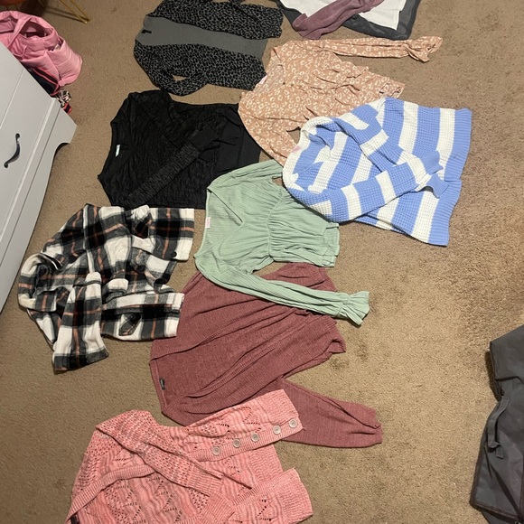 Women's Sweater Collection - Multi-Color - Picture 4 of 6